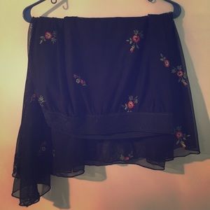 EUC Black Tulle Flower Embroidery LLR Lola